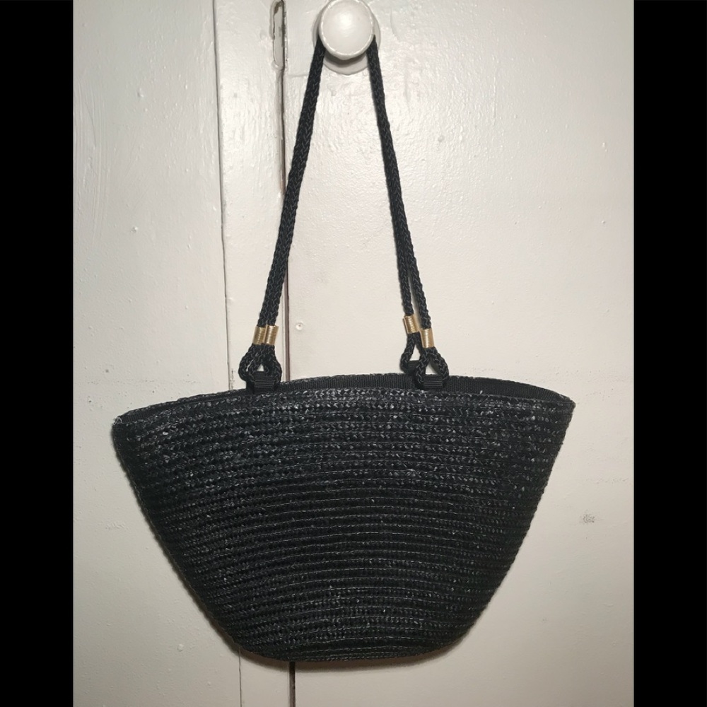 Waves Woven Wicker Beach Bag **like new